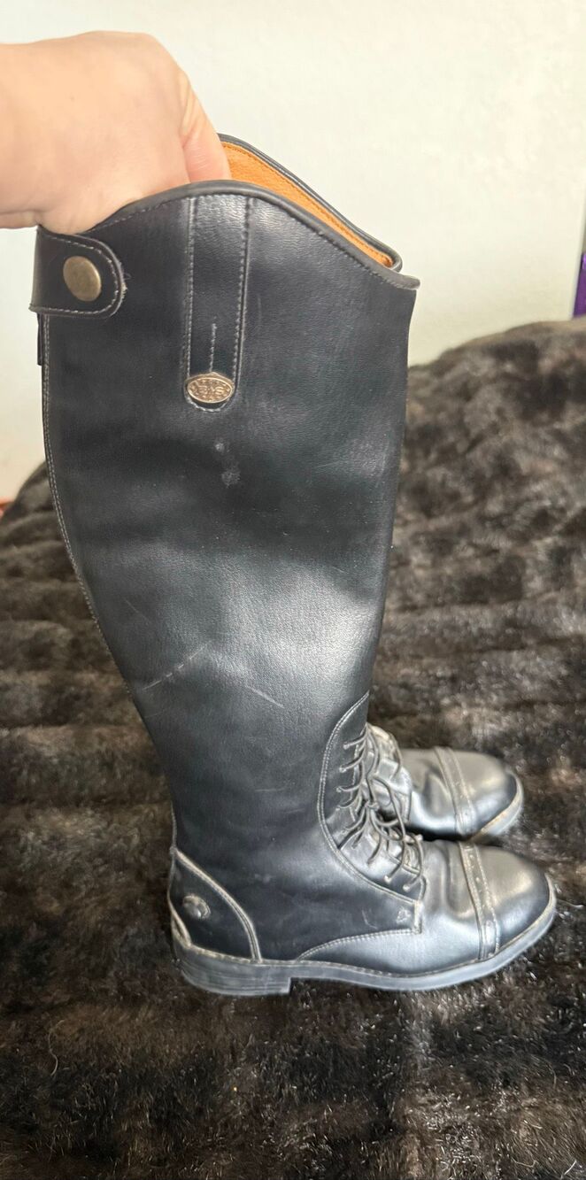 Equistar Women's All Weather Synthetic Field Boot - Black size 4